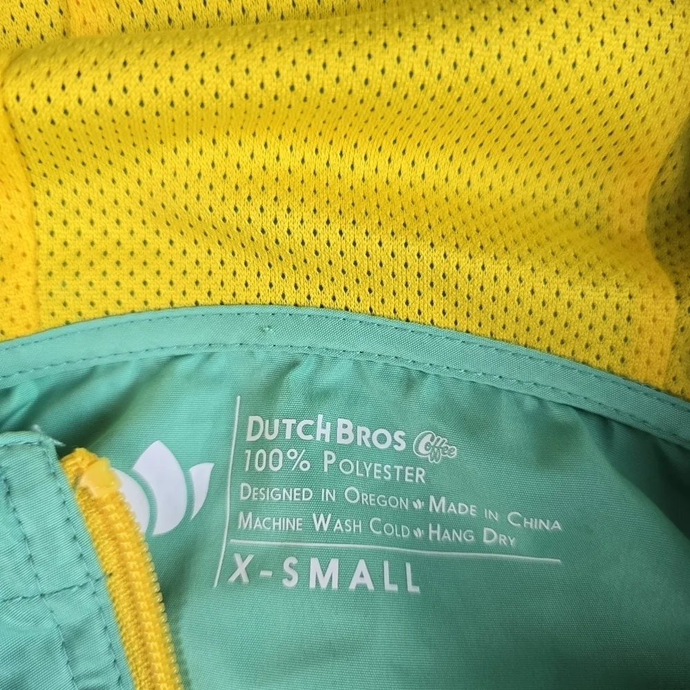 Dutch Bros great used